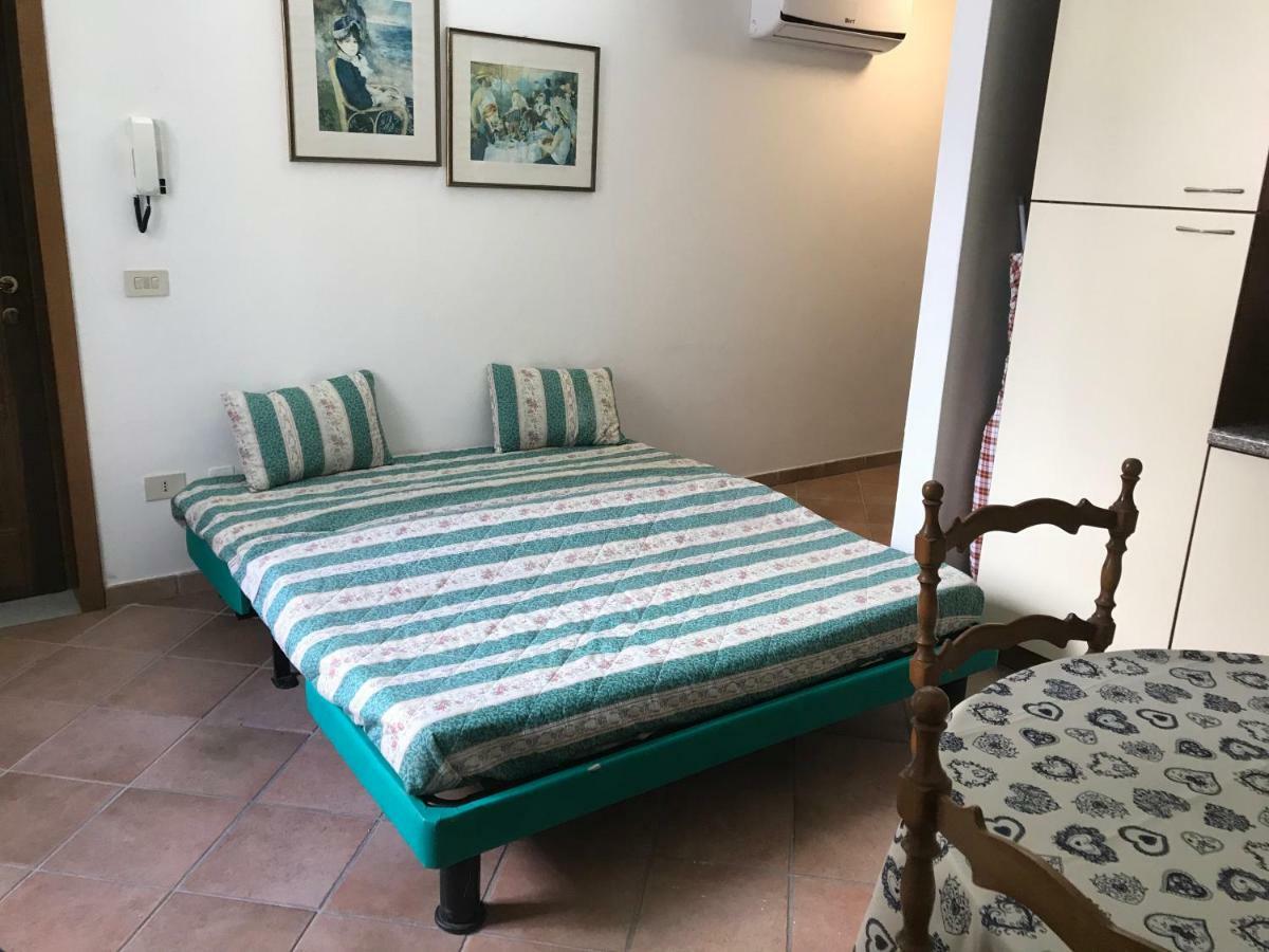 "Nonna Anna" Apartment La Maddalena  Luaran gambar